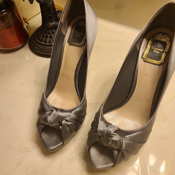 Miss Dior Gray Satin Platform Peep Toe Pump (9) - Picture 9 of 11